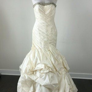 Ysa Makino 8 Silk Taffeta Mermaid Wedding Dress